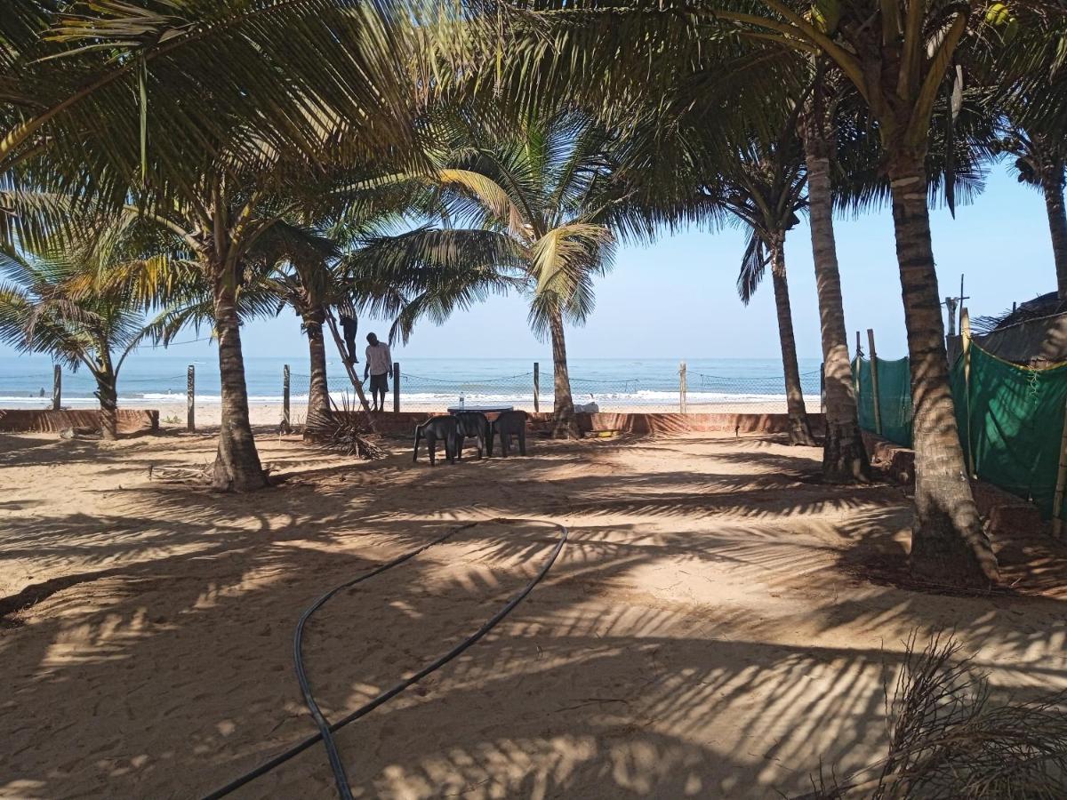 Nisarga Homestay And Beach Resort Gokarna Gokarna  Exteriör bild