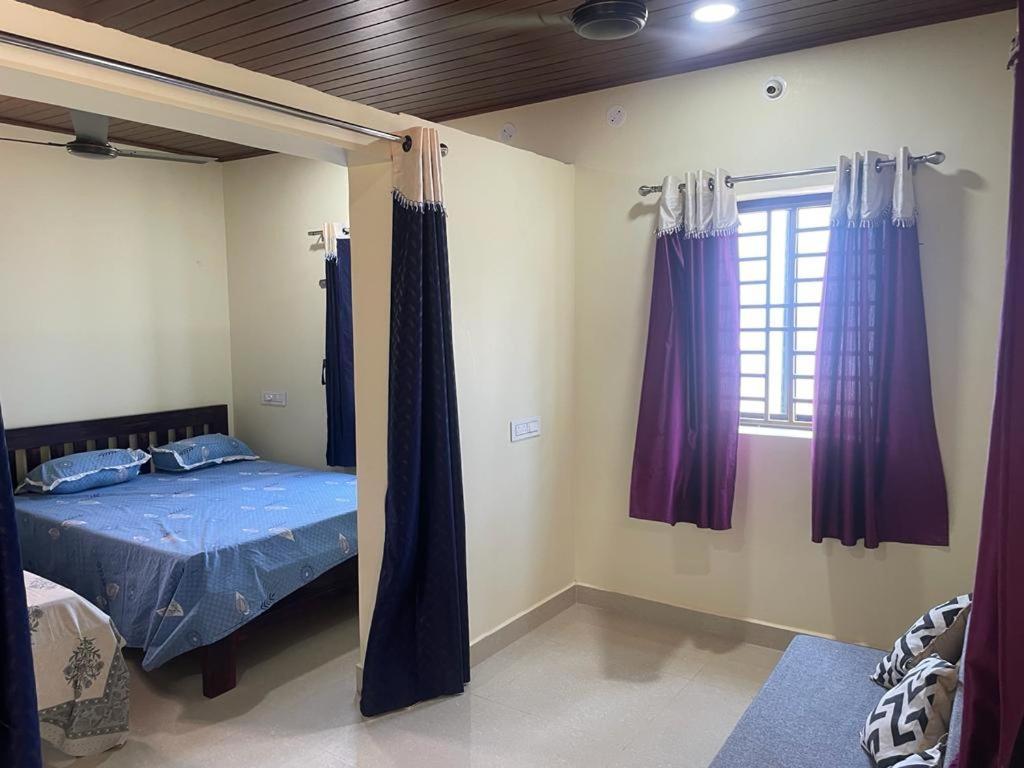 Nisarga Homestay And Beach Resort Gokarna Gokarna  Exteriör bild